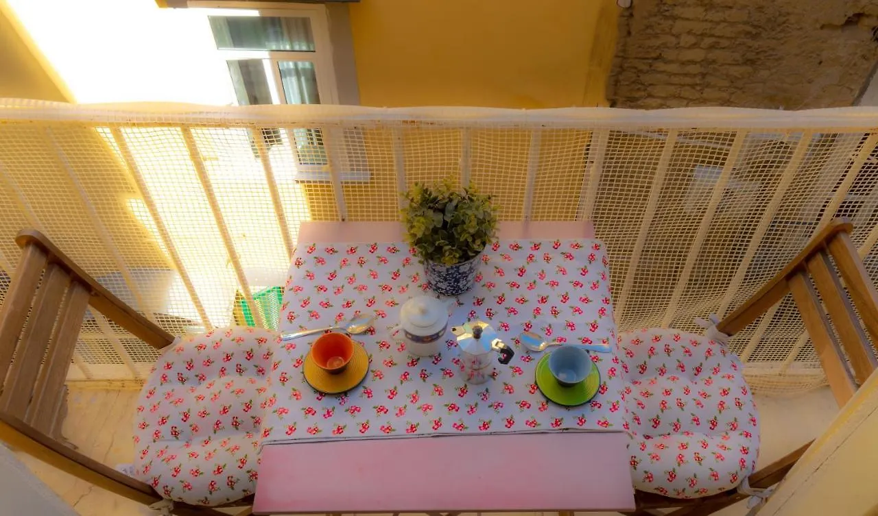 Casa Dei Gemelli Apartment Naples Italy